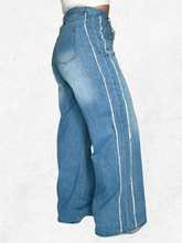 Load image into Gallery viewer, Daytime Denim Jeans