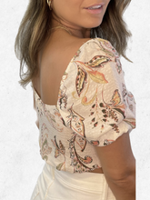 Load image into Gallery viewer, I Can’t Resist Top